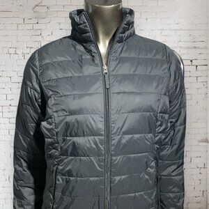 Amazon Essentials Lightweight Long-Sleeve Water-Resistant Jacket - Size XS